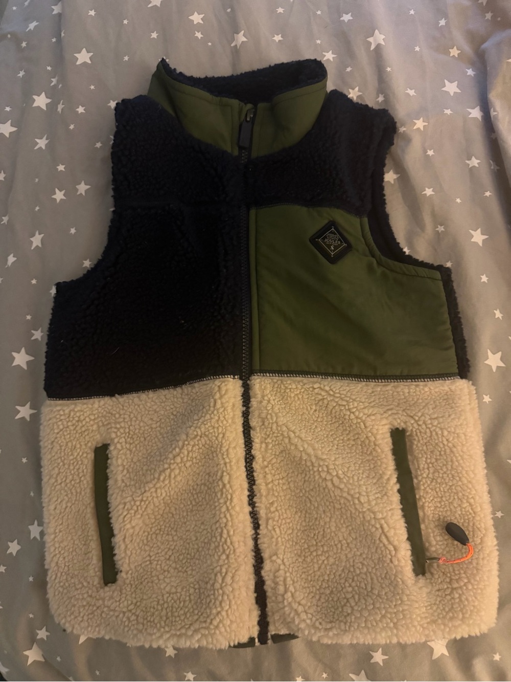 Joules Kids Colorblock Sherpa Vest in Black, Olive & Cream